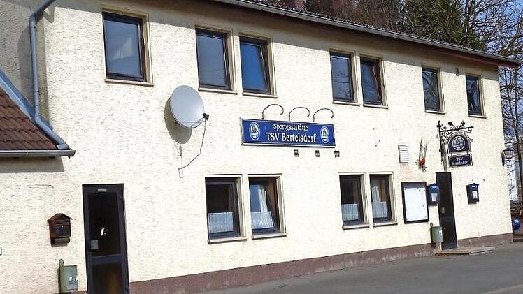 Das Sportheim des TSV Bertelsdorf wird nun von Daniel und Michla Chiva bewirtschaftet.  Foto: Jochen Berger
