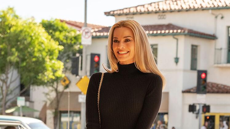Margot Robbie spielt Sharon Tate in "Once Upon A Time In Hollywood".