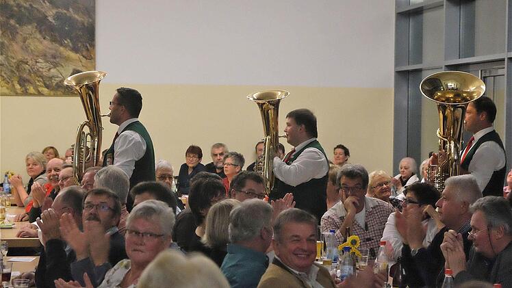 Stadtkapelle Hammelburg beim Böhmischen Konzert. Foto: Gerd Schaar