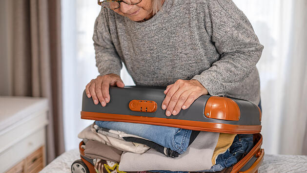 Auswandern in der Rente, Koffer packen, Koffer, Gep&auml;ck, Rente