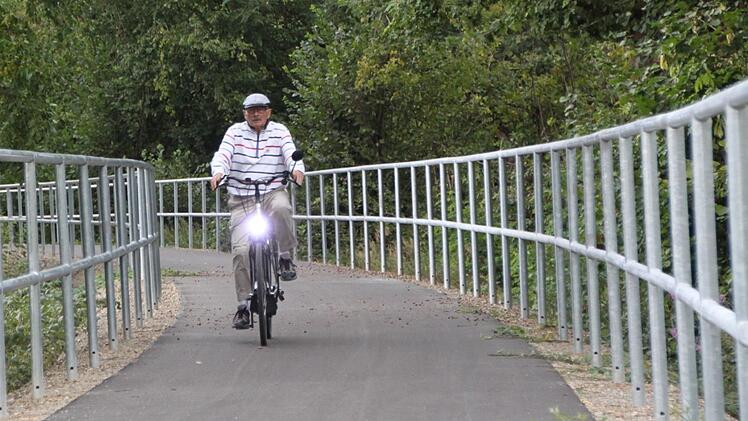 Der Rhönexpress Bahn-Radweg ist ein gelungenes Beispiel interkommunaler Zusammenarbeit der Bad Brückenauer Rhönallianz. Foto: Archiv/Ulrike Müller