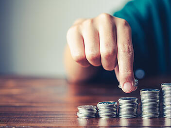 Brutto ist nicht gleich Netto: Wie viel bleibt wirklich übrig?