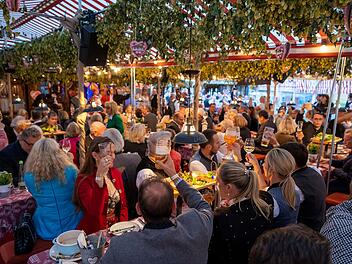 Nürnberger Altstadtfest feiert Pre-Opening mit Prominent - wir haben die Bilder