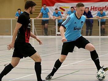 Andeson da Costa Silva vom ATSV Forchheim (li.) ist einer von sechs Nominierten zum "Bayern-Treffer" des Moants Januar.  Foto: Sebastian Baumann