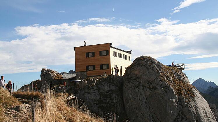 Baumaßnahme Bad Kissinger Hütte am Aggenstein