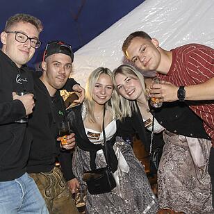 Das Bayreuther Volksfest bietet ein buntes Programm.