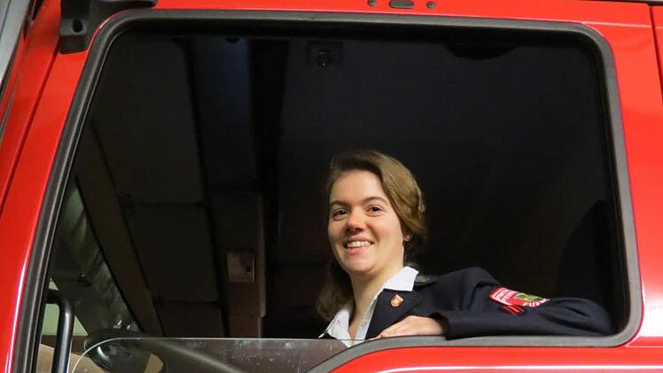 Laura Ferdin ist seit einem Jahr Jugendwartin der Freiwilligen Feuerwehr Euerdorf. Sie leistet dort hervorragende und engagierte Nachwuchsarbeit. Foto: Doris Bauer