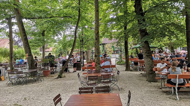 Bamberg: "Sauf-Touristen" sorgen auf Bamberger Keller für Ärger - "Männergruppen am Limit"