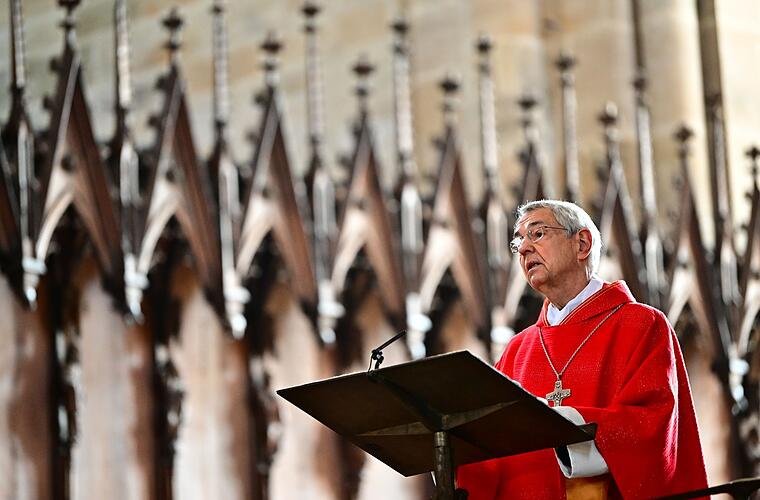 Bamberg: Erzbischof Schick nach Missbrauchsfällen unter Druck - warum schwieg er 16 Jahre lang?