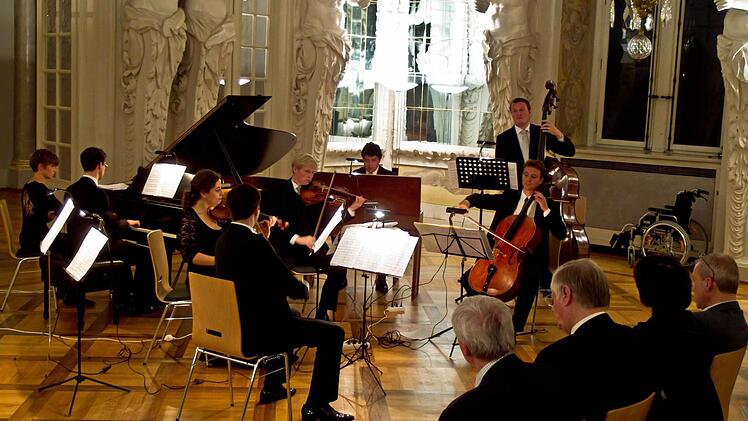 Impressionen vom Konzert im Riesensaal der Coburger EhrenburgFoto: Jochen Berger