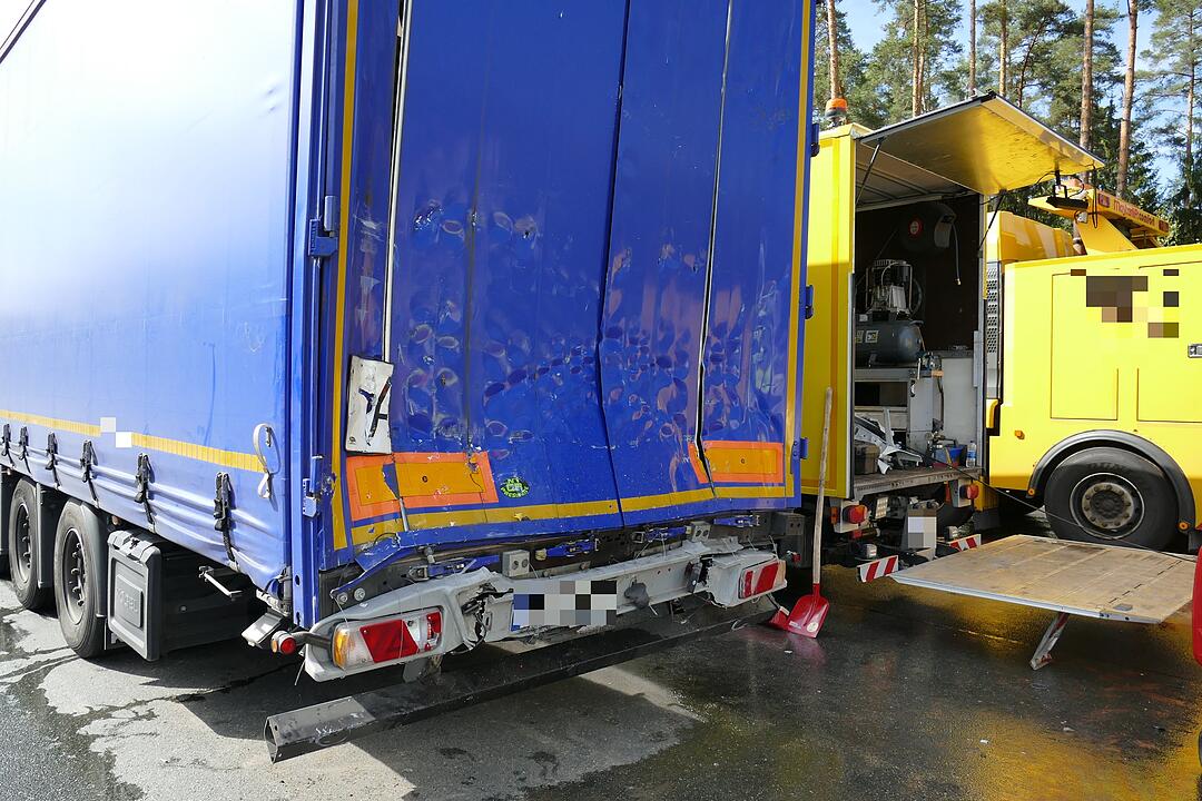 Schwerer Auffahrunfall auf der A6