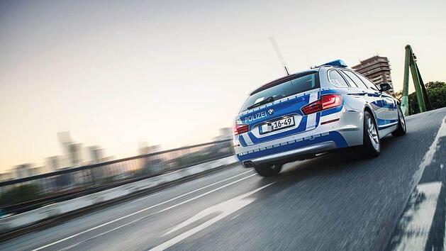 Ein 35-j&auml;hriger Mann hat am Freitag die Polizeibeamten aus Hof in Atem gehalten. Der Mann beging gleich mehrere Straftaten hintereinander. Symbolbild: Bundespolizei