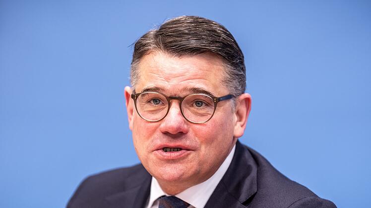 Regierungschef Boris Rhein