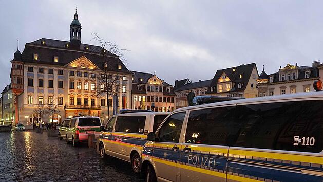 Anders als noch in der Vorwoche bekam die Coburger Polizei an diesem Montag Unterst&uuml;tzung von der Bereitschaftspolizei.
