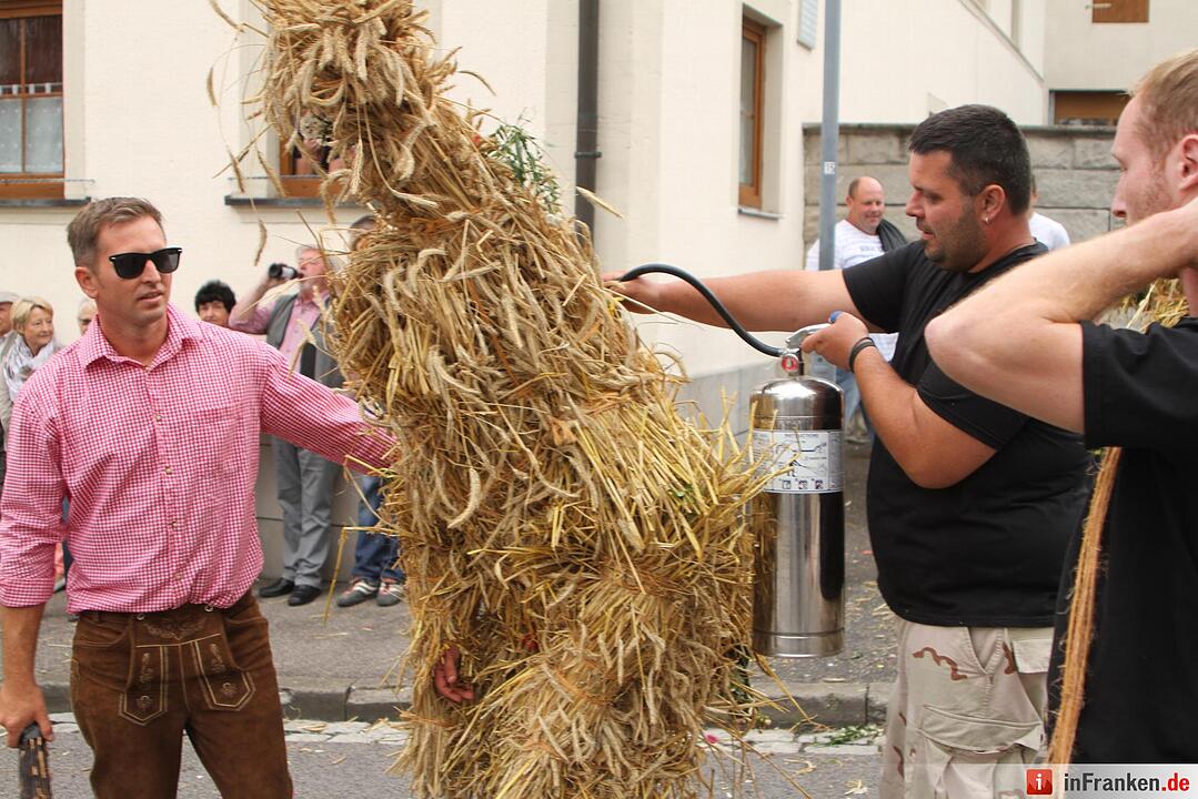 Strohbären in Kirchaich