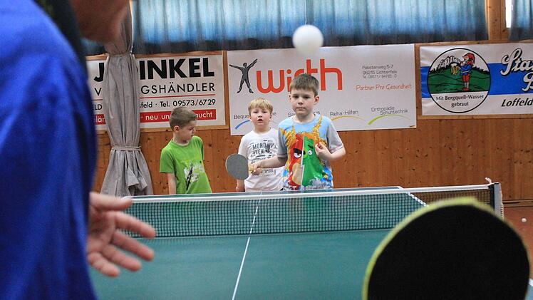 Konzentration und Ballgefühl waren beim Tischtennis gefragt. Foto: Dominic Buckreus