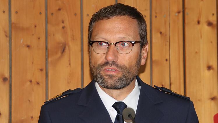 Polizeipräsident Alfons Schieder sagte, er habe das Rennradfahren als die Sportart entdeckt, die am besten zu ihm passt.Matthias Einwag