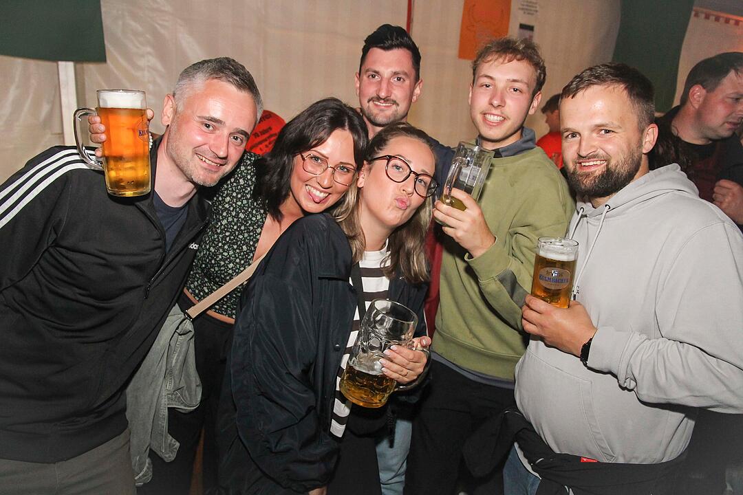 Party mit den DORFROCKERN Party mit den DORFROCKERN