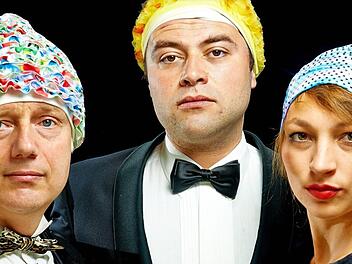 "Die Musenwunder" sind Schauspielerin Aline Joers, Schauspieler Patrick L. Schmitz sowie Musiker, Historiker und Spieluhrspieler Franz Tröger. Foto: privat