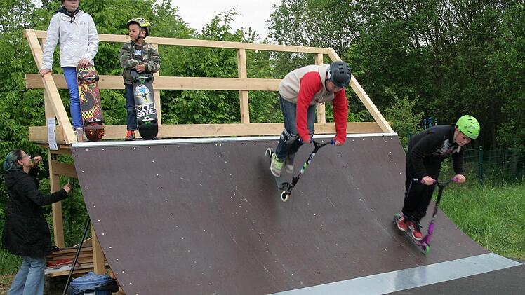 Begeistert eroberten die Kinder 2013 den neuen Skater-Park. Foto: Michael Stelzner