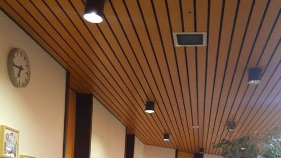 Die ganze Nacht über haben sich die Abiturienten im Schulhaus zu schaffen gemacht. Bild: Johanna Blank