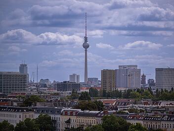 Vermutlicher IS-Terrorrist festgenommen: Botschaft wohl Anschlagsziel in Berlin