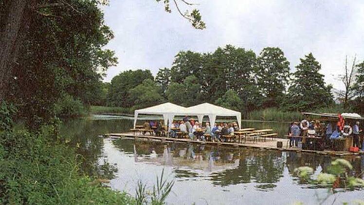Idylle auf dem Main: Die Floßfahrten sind zu einer touristischen Attraktion geworden. Einige Touren waren allerdings auch schon Anlass für Beschwerden von Anwohnern. Archivbild: Verkehrsamt Lichtenfels