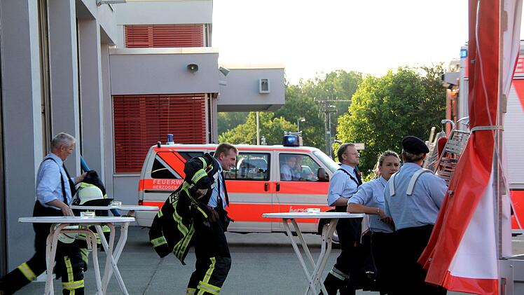 Die Fahrzeuge fuhren zum Einsatz