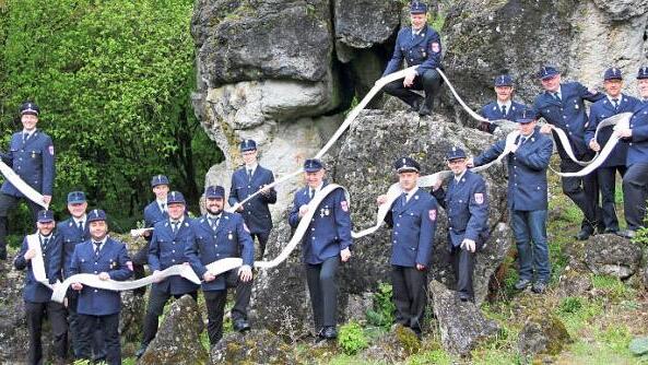 Die aktiven Mitglieder der Freiwilligen Feuerwehr K&uuml;mmersreuth im Jubil&auml;umsjahr Foto: Gerd Klemenz