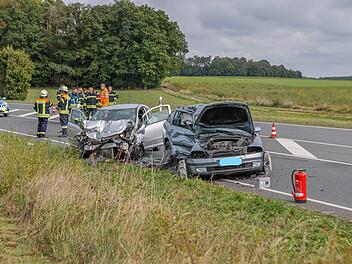 Unfall B14 Landkreis F&uuml;rth