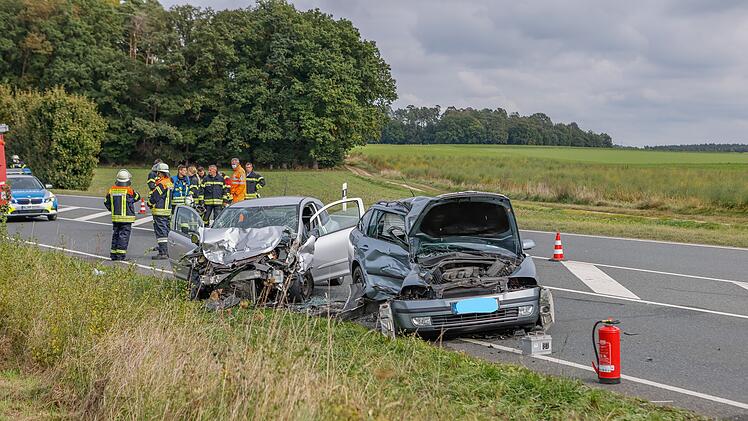 Unfall B14 Landkreis F&uuml;rth