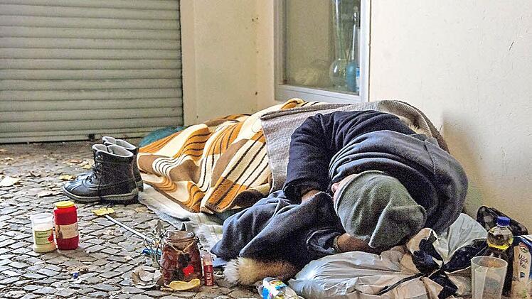 Zwischen 40 000 und 60 000 Menschen in Deutschland schlafen auf der Straße.  Foto: Paul Zirken, dpa