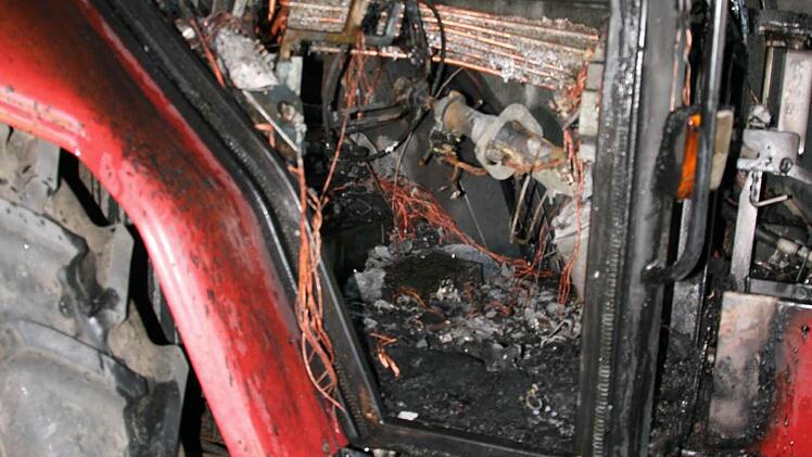 Das Feuer hat ganze Arbeit geleistet