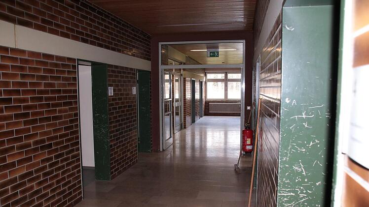 Die Gänge des Unterkunftgebäudes vor dem Umbau. Foto: Ralf Ruppert