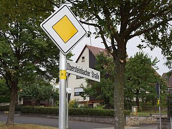 Der Neuausbau der Obersteinbacher Straße in Untersteinbach einschließlich Kanal und Wasserleitung beschäftigte den Gemeinderat Rauhenebrach in der ersten Sitzung des neuen Jahres.  Sabine Weinbeer