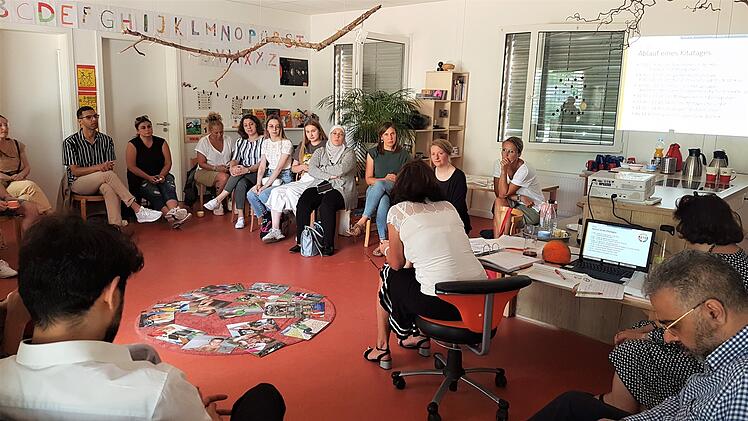 Kreis Bamberg: Interkulturell mit Eltern arbeiten - Kultur- und Sprachmittler unterst&uuml;tzen nun auch Kitas