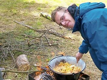Daniel Guggenberger sorgte für die Verpflegung. Das machte ihm Spaß, dabei hat er am meisten gelernt. Foto: Anton Then
