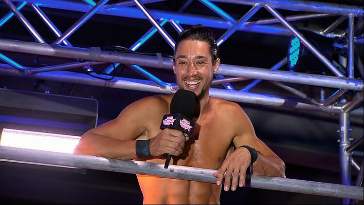 Er hat den fettesten Ninja-Erfolg - und die dickste Lippe im Parcours. Ren&eacute; Casselly "verlor" zwar das Halbfinale von "Ninja Warrior Germany", machte aber gleich eine Kampfansage.