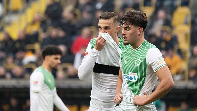 SpVgg Greuther F&uuml;rth nach Niederlage bei Dynamo Dresden