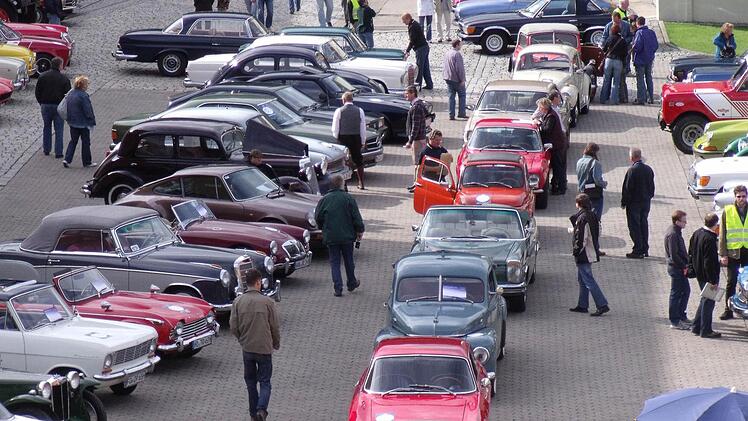 Bis zu 500 historische Fahrzeuge werden am 23. Juni auf dem Gelände der Mönchshof-Brauerei erwartet.  Foto: BR/ARchiv
