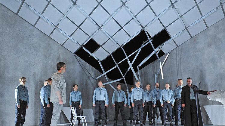 Richard Wagners "Parsifal" feierte Premiere am Landestheater Coburg. Szene aus dem 1. Akt der Neuinszenierung von Jakob Peters-MesserFoto: Andrea Kremper