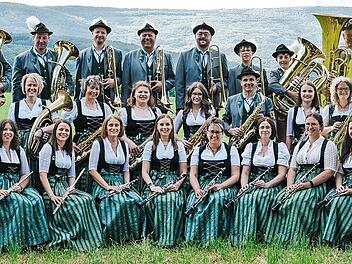 Unser Foto zeigt die Musikanten des Musikvereins Stangenroth.