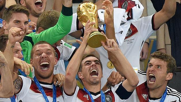 Flughafen N&uuml;rnberg: Airline kooperiert mit Fu&szlig;ball-Weltmeister