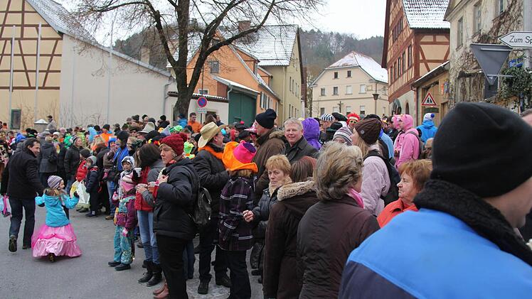Faschingszug durch Sulzthal