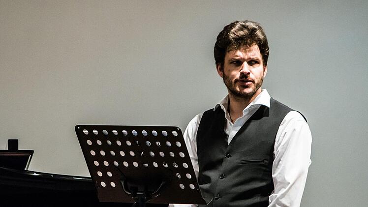 Die Pianistin Kyoko Frank und der Bariton Franz Xaver Schlecht als Rezitator gestalteten das Stipendiatenkonzert des Richard-Wagner-Verbands Coburg.Jochen Berger