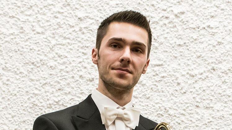 Impressionen vom umjubelten Neujahrskonzert mit dem Quintett Harmonic Brass im renovierten Rathaussaal von RödentalFoto: Jochen Berger