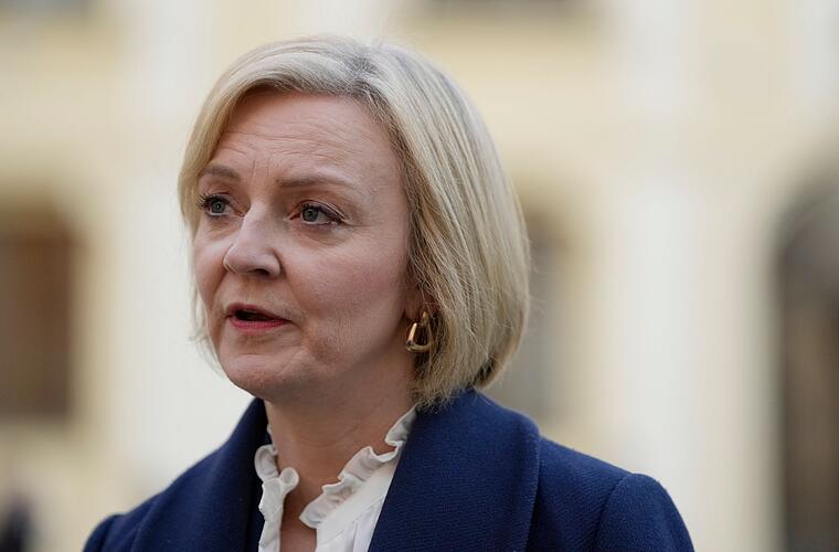 London: Übergewinnsteuer auch für Erneuerbare und Atomkraft