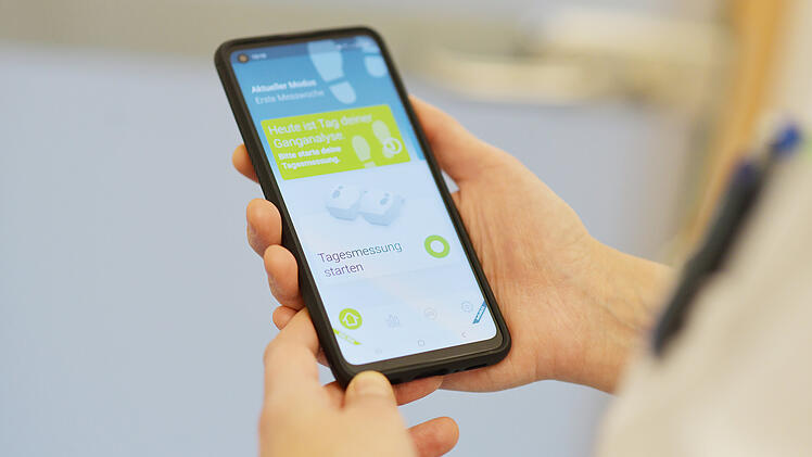 Erlangen: Uniklinik sucht Teilnehmende f&uuml;r Studie zu Parkinson-App - wer sich eignet
