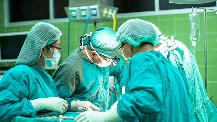 Herztumore können meist operativ entfernt werden. Symbolfoto: pixabay.com/sasint