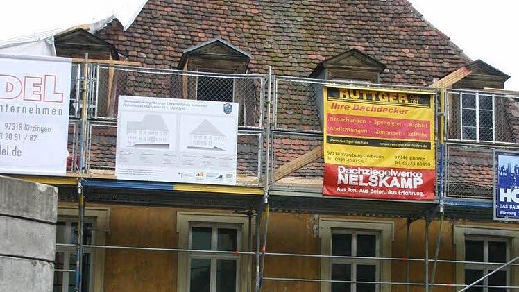 Das alte evangelische Schulhaus in der Pfarrgasse 11 wird generalsaniert.  Foto: Thomas Meyer